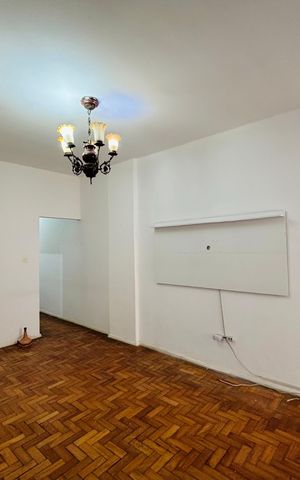 Apartamento à venda com 60m², 1 quarto e 1 vaga