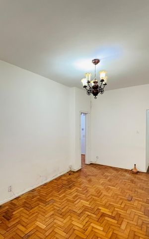 Apartamento à venda com 60m², 1 quarto e 1 vaga