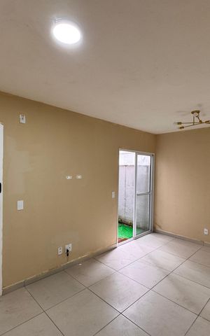 Apartamento à venda com 49m², 2 quartos e 1 vaga Apartamento à venda com 49m², 2 quartos e 1 vagaSala