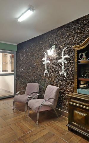 Casa à venda com 364m², 3 quartos e 2 vagasSala - Entrada