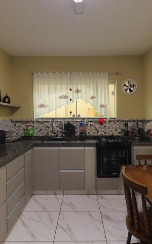 Casa à venda com 364m², 3 quartos e 2 vagasCozinha