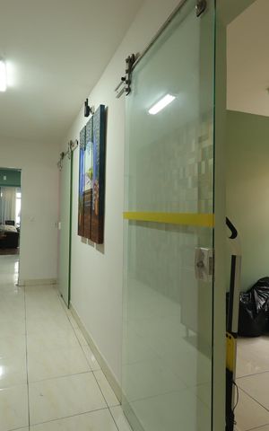 Casa à venda com 364m², 3 quartos e 2 vagasCorredor térreo