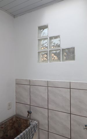 Casa à venda com 48m², 2 quartos e sem vagaLavanderia 
