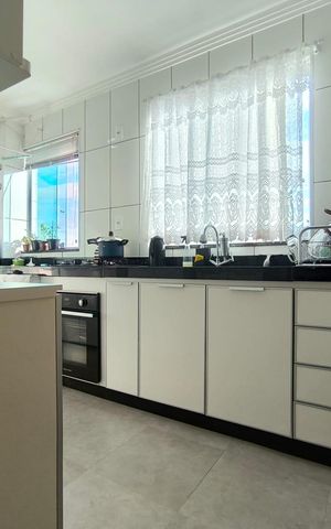 Apartamento à venda com 82m², 3 quartos e 1 vaga