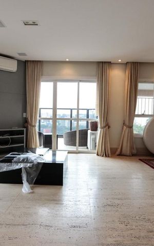Apartamento para alugar com 260m², 4 quartos e 4 vagas