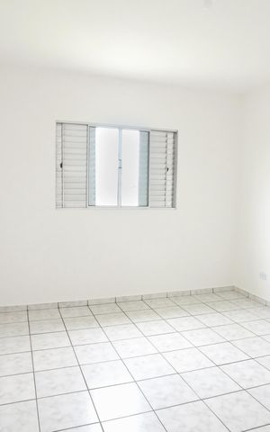 Casa para alugar com 170m², 4 quartos e 1 vagaQuarto 1