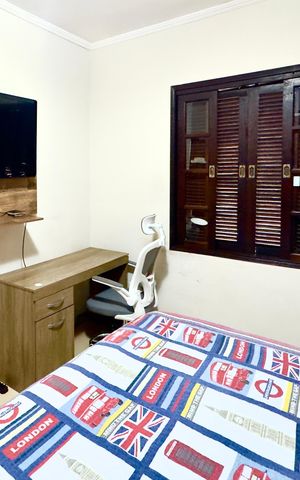 Casa à venda com 190m², 3 quartos e 2 vagas Casa à venda com 190m², 3 quartos e 2 vagasQuarto 1
