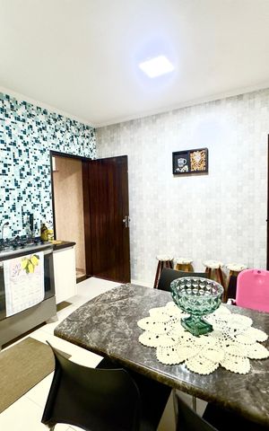 Casa à venda com 190m², 3 quartos e 2 vagas Casa à venda com 190m², 3 quartos e 2 vagasCozinha