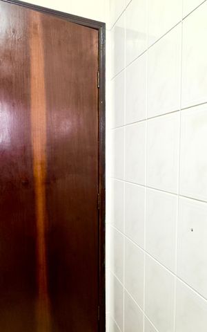Casa à venda com 190m², 3 quartos e 2 vagas Casa à venda com 190m², 3 quartos e 2 vagasBanheiro 2