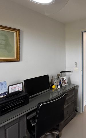 Apartamento à venda com 176m², 3 quartos e 2 vagasSuíte 2