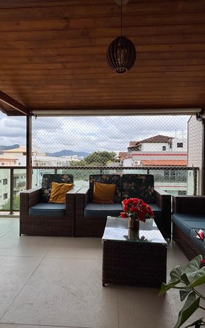 Apartamento à venda com 176m², 3 quartos e 2 vagasVaranda