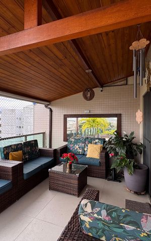 Apartamento à venda com 176m², 3 quartos e 2 vagasVaranda