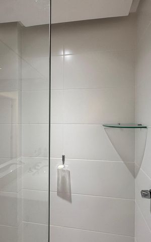 Apartamento à venda com 176m², 3 quartos e 2 vagasSuíte 3 - Banheiro