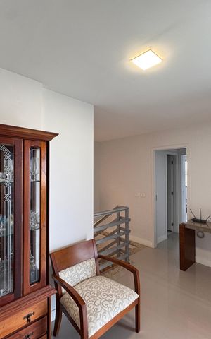 Apartamento à venda com 176m², 3 quartos e 2 vagasHall Dormitório