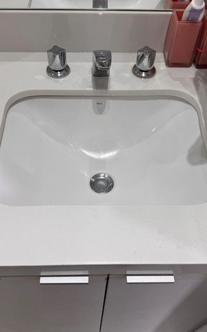 Apartamento à venda com 176m², 3 quartos e 2 vagasSuíte 1 - Banheiro