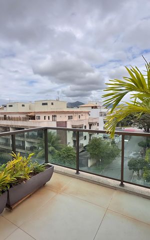 Apartamento à venda com 176m², 3 quartos e 2 vagasVaranda