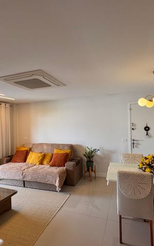 Apartamento à venda com 176m², 3 quartos e 2 vagasSala