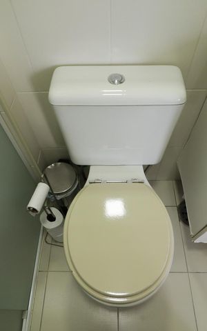 Apartamento à venda com 73m², 3 quartos e 3 vagas Apartamento à venda com 73m², 3 quartos e 3 vagasBanheiro da Suíte 1