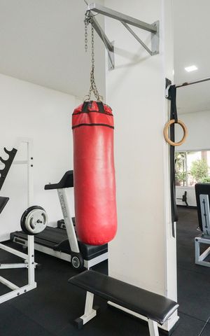 Apartamento à venda com 73m², 3 quartos e 3 vagas Apartamento à venda com 73m², 3 quartos e 3 vagasAcademia