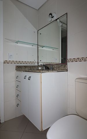 Apartamento à venda com 86m², 2 quartos e 2 vagasBanheiro 