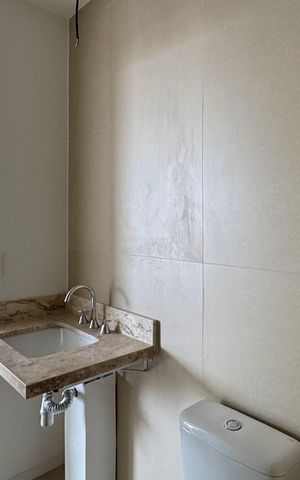 Apartamento à venda com 50m², 2 quartos e 1 vaga Apartamento à venda com 50m², 2 quartos e 1 vagaBanheiro Social