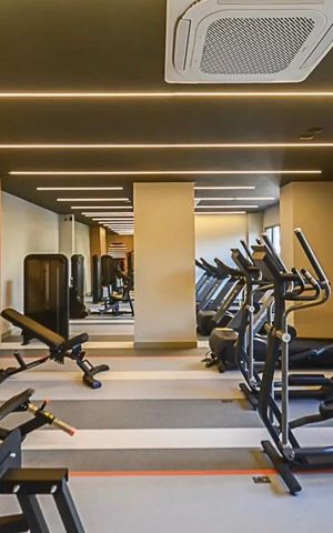 Apartamento à venda com 50m², 2 quartos e 1 vaga Apartamento à venda com 50m², 2 quartos e 1 vagaÁrea comum - Academia