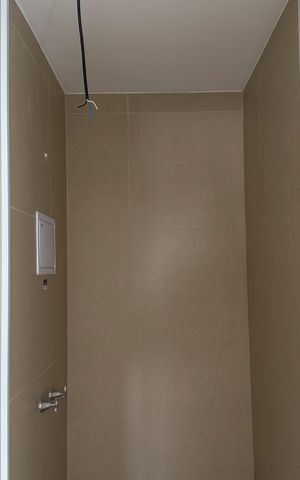 Apartamento à venda com 50m², 2 quartos e 1 vaga Apartamento à venda com 50m², 2 quartos e 1 vagaBanheiro Social