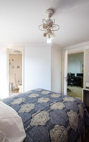 Apartamento à venda com 160m², 3 quartos e 3 vagas Apartamento à venda com 160m², 3 quartos e 3 vagasQuarto