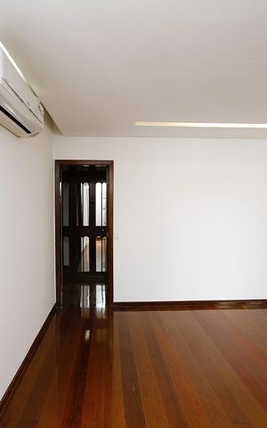 Apartamento para alugar com 122m², 3 quartos e 2 vagasSala de Jantar