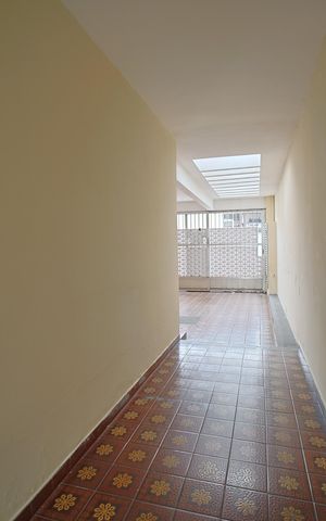 Casa à venda com 129m², 3 quartos e 2 vagasGaragem