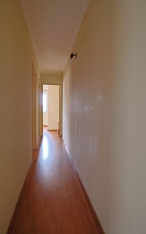Casa à venda com 129m², 3 quartos e 2 vagasCorredor
