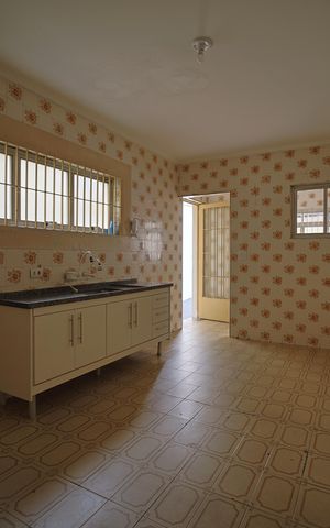 Casa à venda com 129m², 3 quartos e 2 vagasCozinha