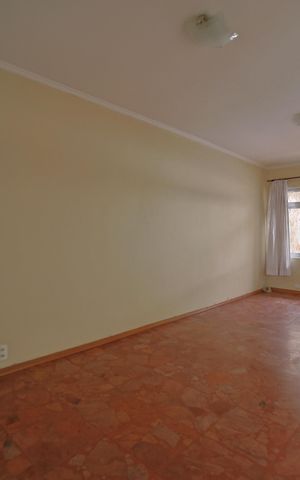 Casa à venda com 129m², 3 quartos e 2 vagasSala