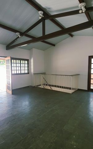 Apartamento para alugar com 280m², 4 quartos e 2 vagas Apartamento para alugar com 280m², 4 quartos e 2 vagasÁrea externa