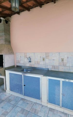 Apartamento para alugar com 280m², 4 quartos e 2 vagas Apartamento para alugar com 280m², 4 quartos e 2 vagasÁrea externa