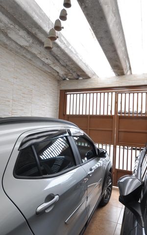 Casa à venda com 130m², 2 quartos e 2 vagasGaragem