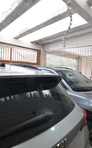Casa à venda com 130m², 2 quartos e 2 vagasGaragem