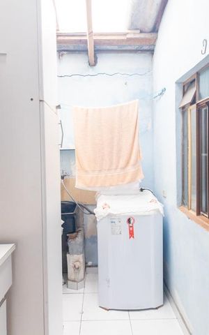 Casa à venda com 100m², 2 quartos e sem vaga Casa à venda com 100m², 2 quartos e sem vagaÁrea de Serviço