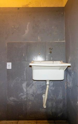 Casa de condomínio para alugar com 58m², 2 quartos e 1 vagaÁrea de Serviço