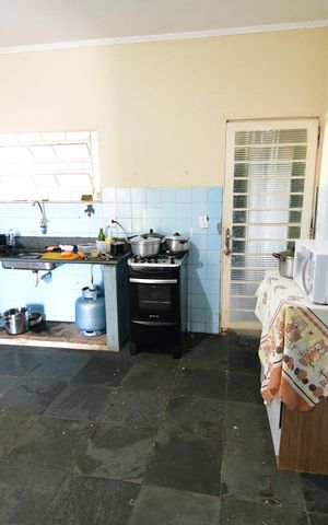 Casa à venda com 521m², 7 quartos e 7 vagasCozinha