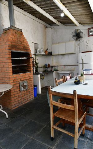 Casa à venda com 521m², 7 quartos e 7 vagasVaranda gourmet