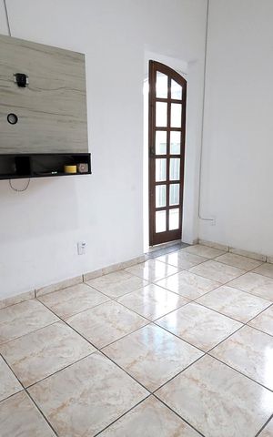 Casa para alugar com 70m², 2 quartos e 1 vagaSala