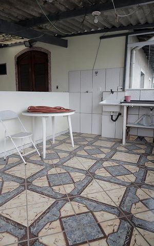 Casa para alugar com 70m², 2 quartos e 1 vagaVaranda e Área de Serviço