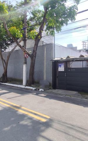 Casa para alugar com 100m², 2 quartos e 1 vagaFachada