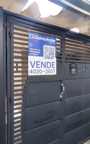 Casa para alugar com 100m², 2 quartos e 1 vagaPlaquinha