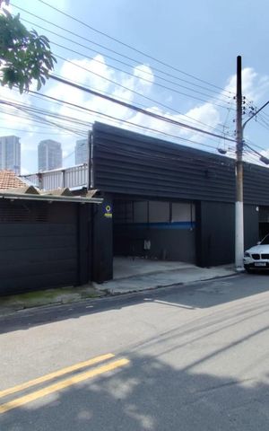 Casa para alugar com 100m², 2 quartos e 1 vagaFachada