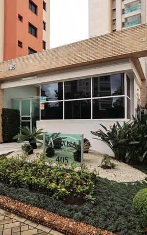Apartamento à venda com 249m², 3 quartos e 4 vagasFachada