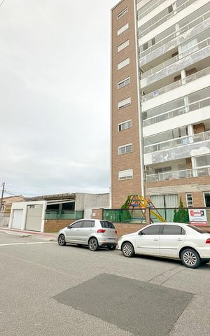 Apartamento para alugar com 84m², 3 quartos e 1 vagaVista da Rua