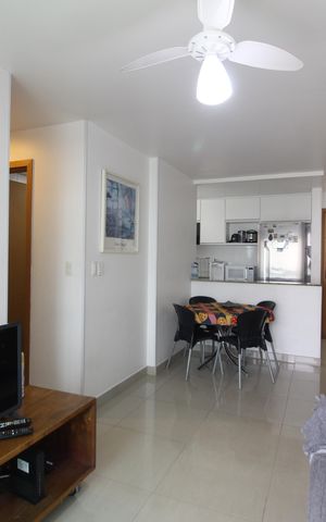 Apartamento à venda com 77m², 3 quartos e 1 vagaSala