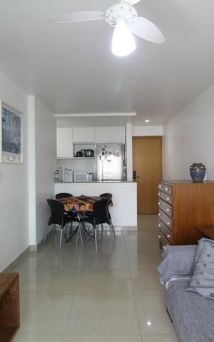 Apartamento à venda com 77m², 3 quartos e 1 vagaSala